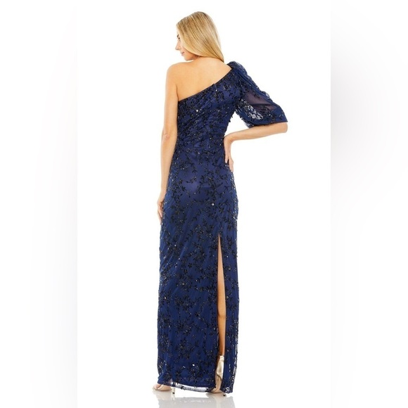 MAC DUGGAL Embellished Puff Sleeve One Shoulder Gown in Midnight Blue 14 - Picture 2 of 7